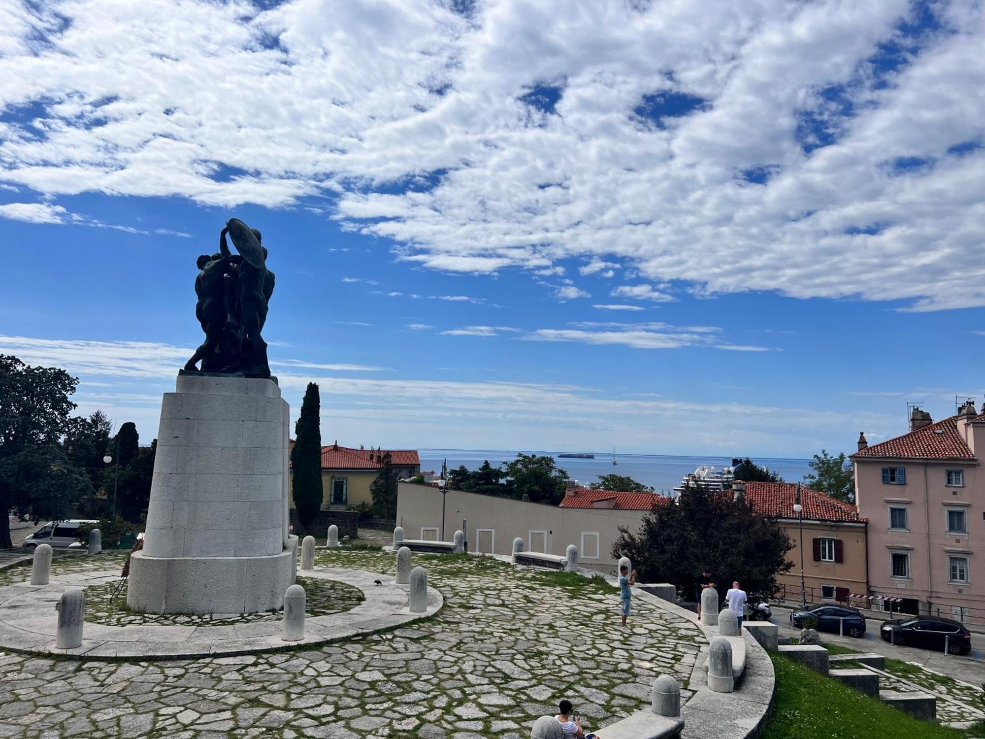 Appartamento Al Castello Terst Exteriér fotografie